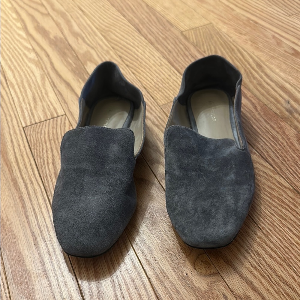 Cute Ann Taylor flats